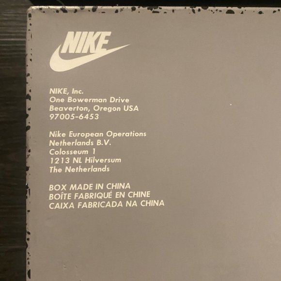 White Air Jordan Retro 4 Mens Sneakers - Picture 8 of 10